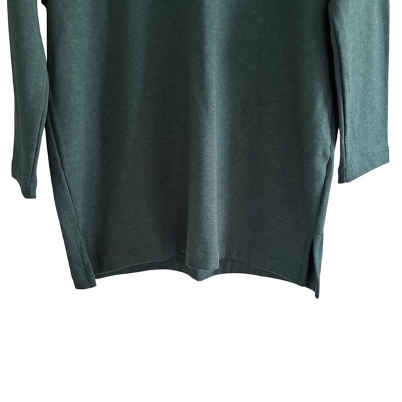 Tahari Cowl Neck Sweatshirt Size M Button Detail 3/4 Sleeve Casual Soft Cozy - Picture 3 of 16